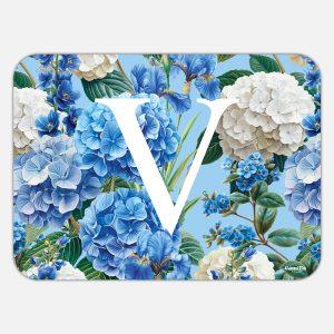Tovaglietta in materiale plastico riciclabile con fantasia floreale e lettera V